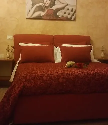 Rochel Bed & Breakfast 3*