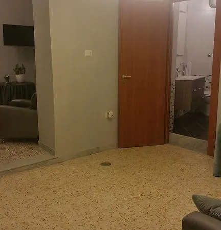 Rochel Bed & Breakfast 3*