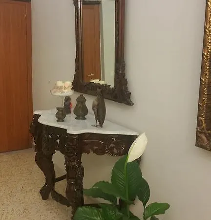 فندق مبيت وإفطار Rochel نابولي