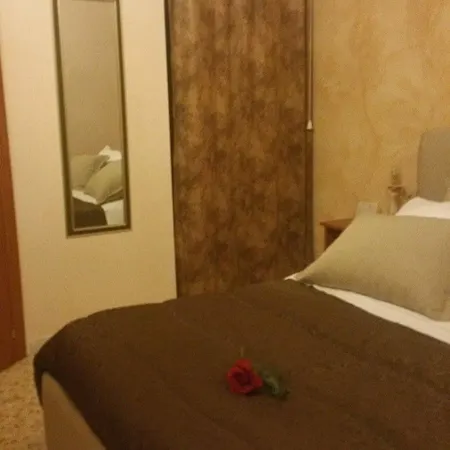 Rochel Bed and Breakfast 3*