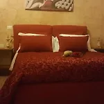 Rochel Bed & Breakfast 3*