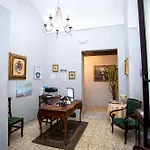Rochel Napoli