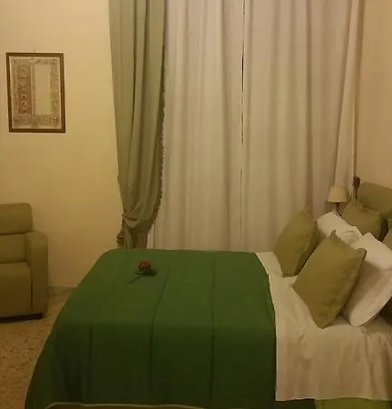Rochel Bed & Breakfast 3*